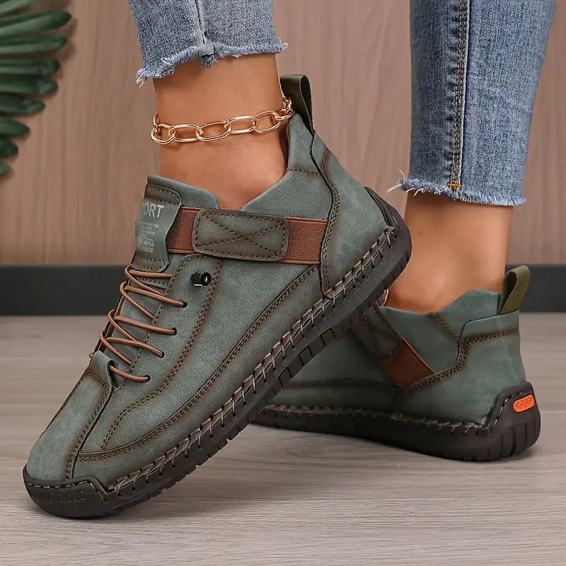 Elira | Comfortable, supportive trainers